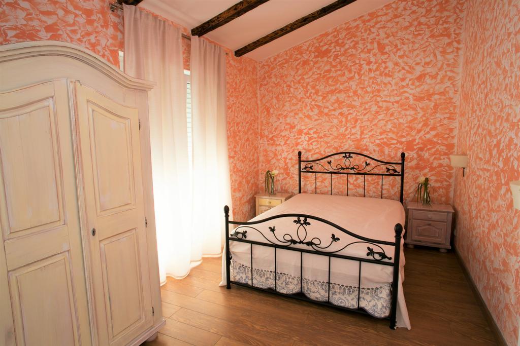 Apartments Tomulic Novalja Luaran gambar